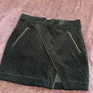 Y2k urban outfitters corduroy mini!